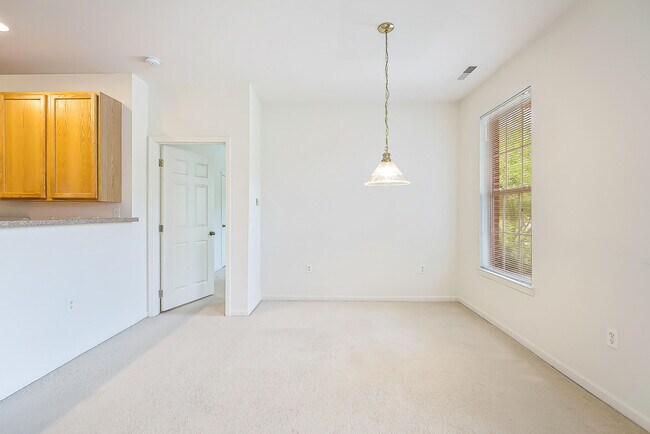 Building Photo - 6385 Conifer Dr