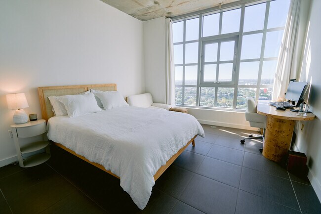 Guest Bedroom / Office - 3301 NE 1st Ave