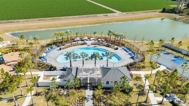 Building Photo - 2315 E Newsome Rd