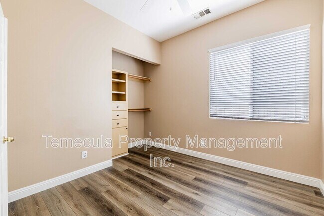 Building Photo - 40609 Chantemar Way