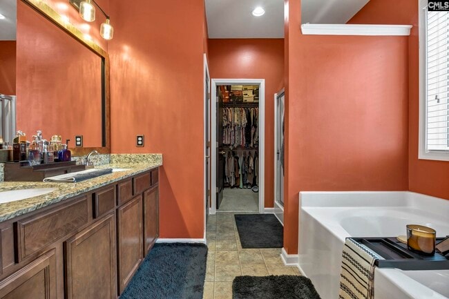 Building Photo - 349 Gracemount Ln