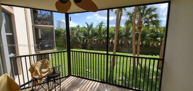 Building Photo - 20379 W Country Club Dr