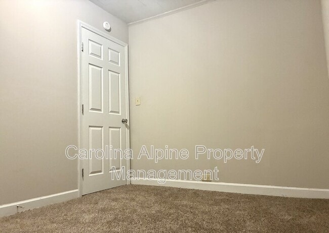 Building Photo - 801 W 2nd Ave