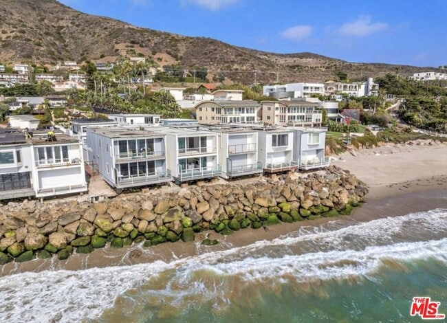 Building Photo - 11770 Pacific Coast Hwy