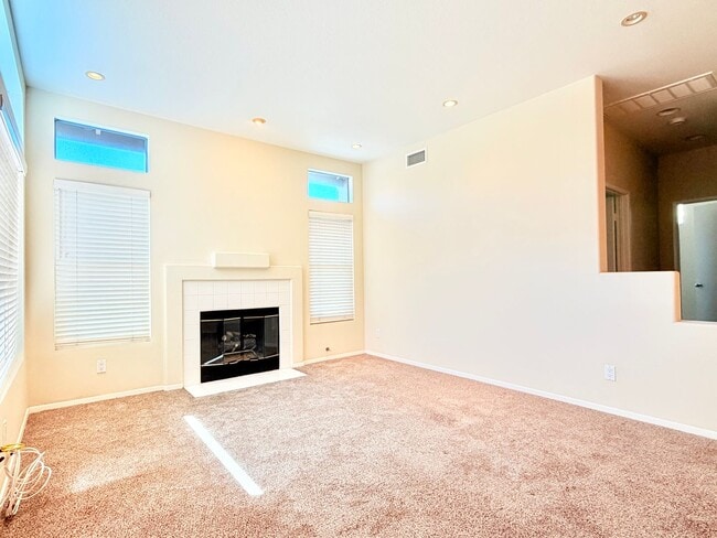 Building Photo - 938 S Country Glen Way