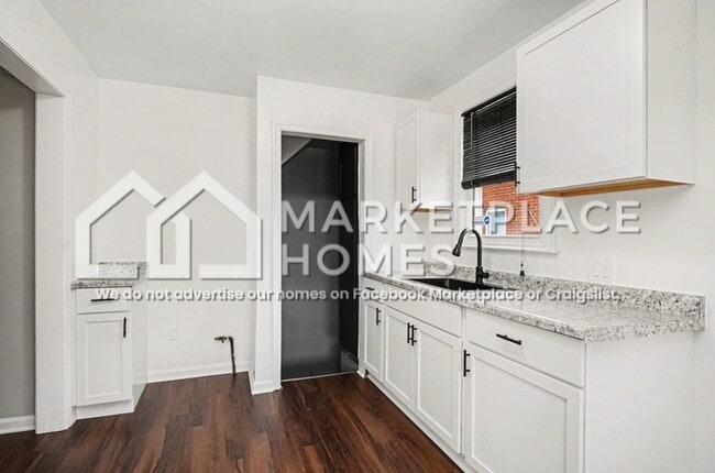 Building Photo - 6824 Faust Ave