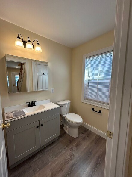 Building Photo - 88 North St