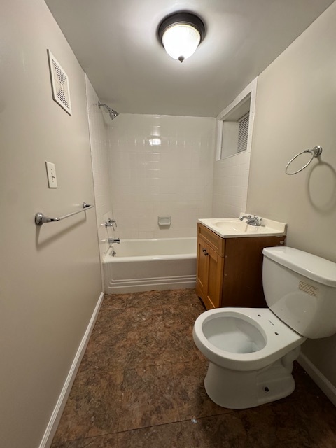 Building Photo - 3105 Normount Ave