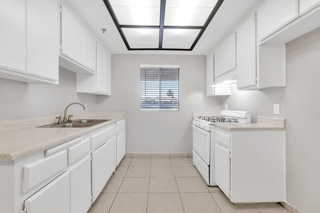 Floorplan - 710 W. Washington Ave.