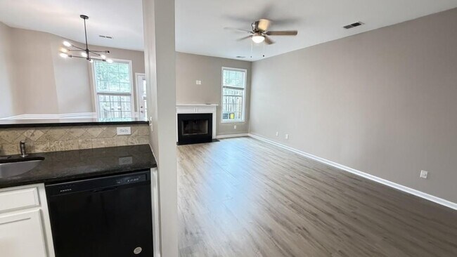 Building Photo - 3116 Garrard Pl