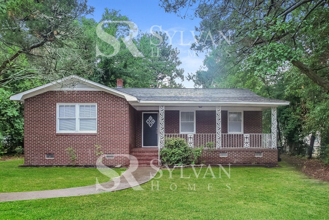 Building Photo - Life Just Got Better!