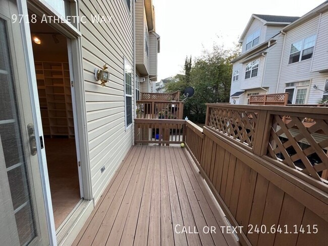 Building Photo - 9718 Athletic Way