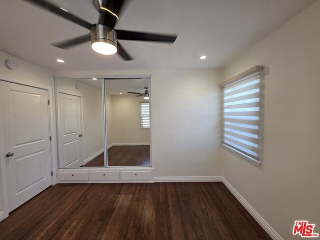 Building Photo - 102 Gaviota Ave