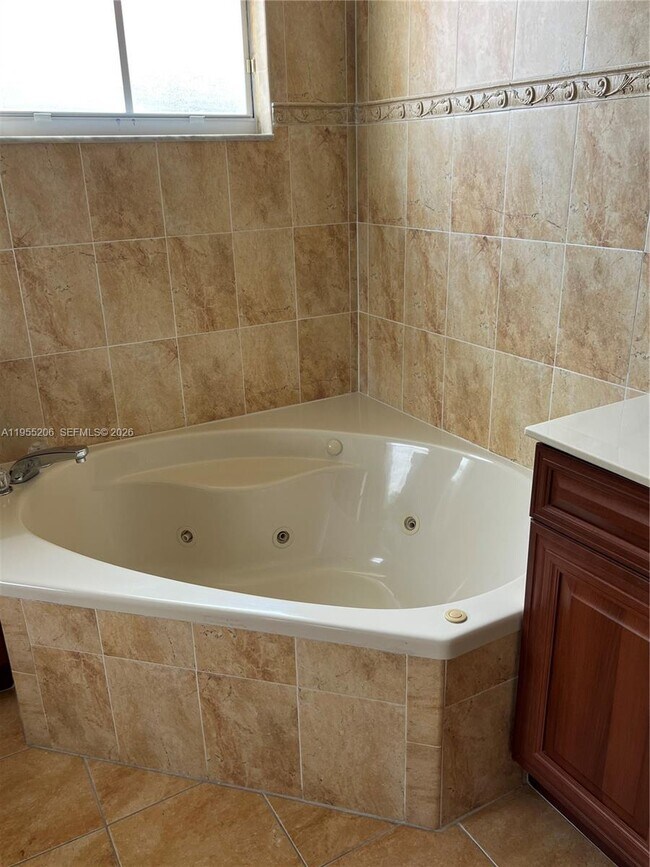 Building Photo - 15389 SW 90th Terrace