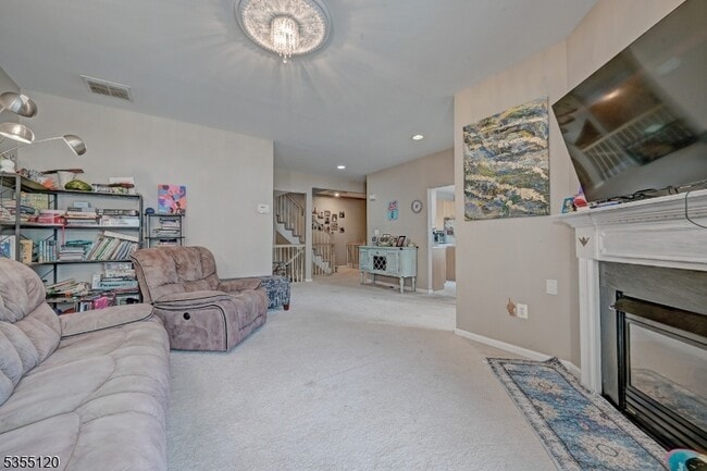 Building Photo - 408 Kensington Ln