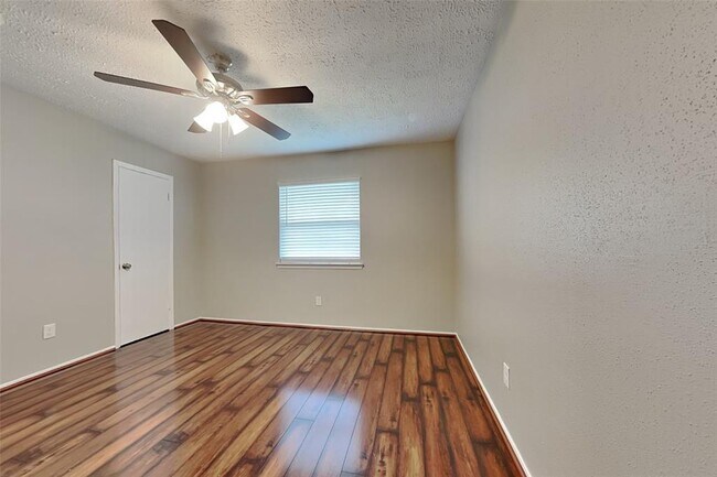 Building Photo - 21306 Fernhollow Ln