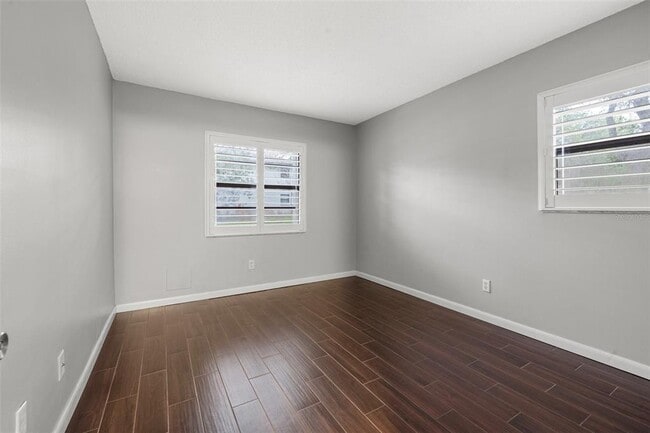 Building Photo - 3038 Eastland Blvd