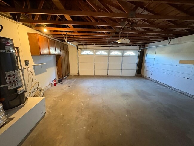 Building Photo - 23260 Forest Canyon Dr