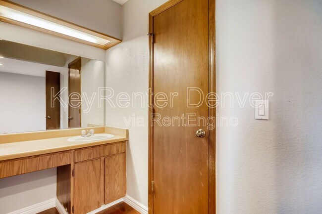 Building Photo - 11527 E Highline Pl