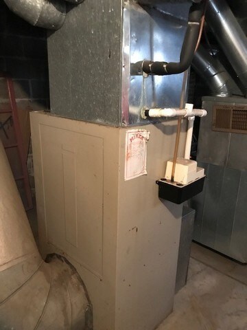 Building Photo - 4837 Hull St