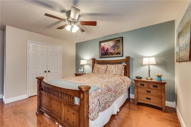 Building Photo - 13034 Ambrose Dr