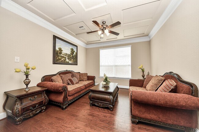 Building Photo - 22719 Shieldhall Ln