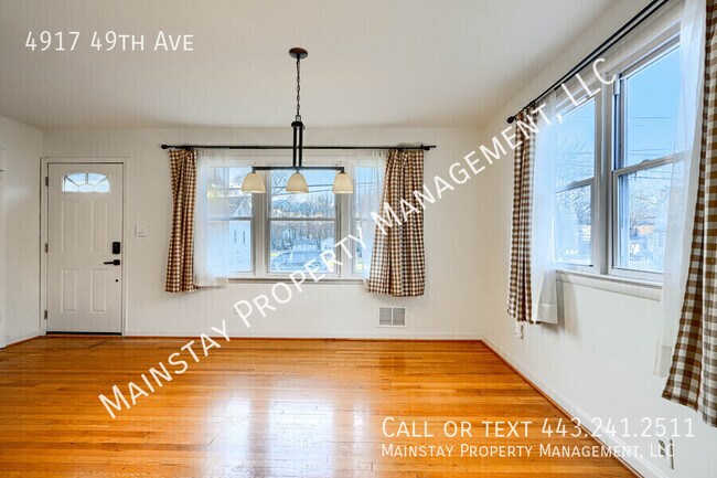 Building Photo - 4917 49th Ave