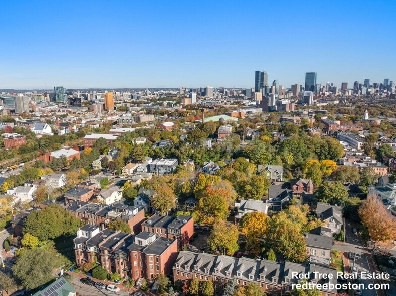 Building Photo - 59 Fort Ave