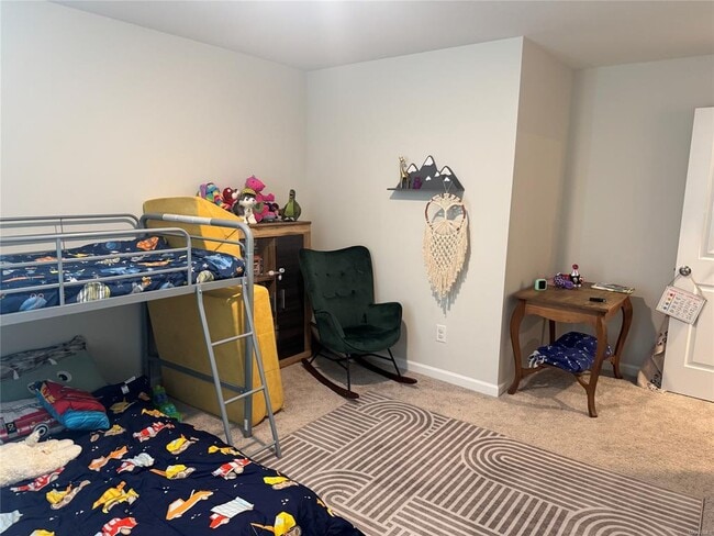 Building Photo - 424 Kohn Dr