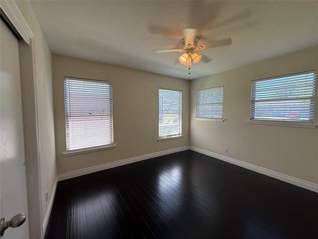 Building Photo - 1135 Park Center St