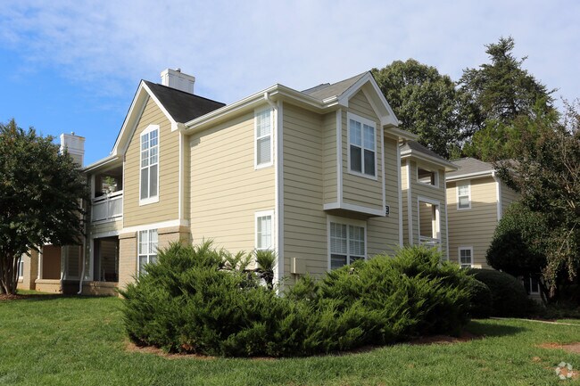 The Chase Burlington, NC Apartment Finder