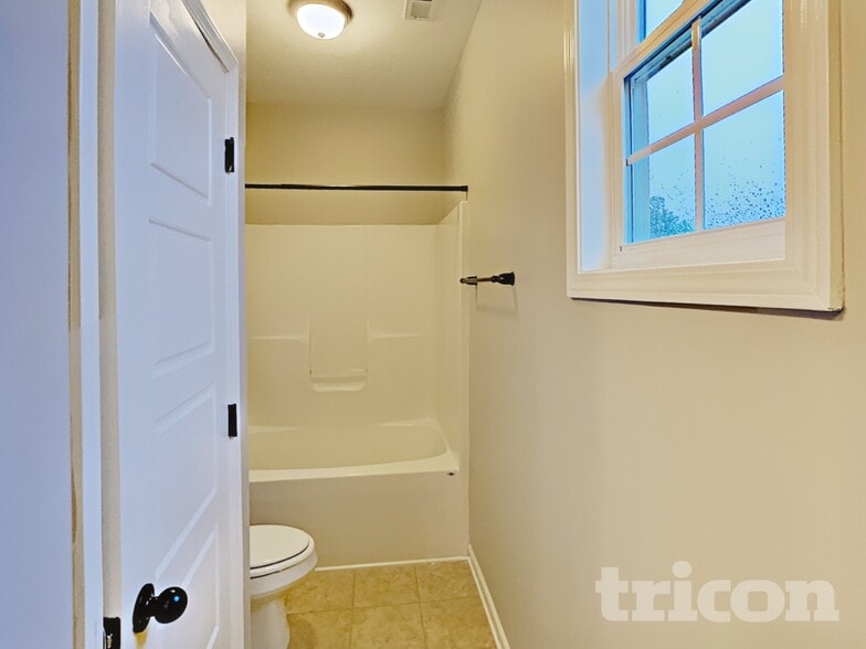 Building Photo - 77 Dropseed Ln