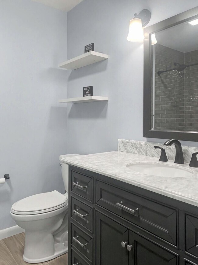 Building Photo - Charming Brick Ranch Home in Woodlea Acres