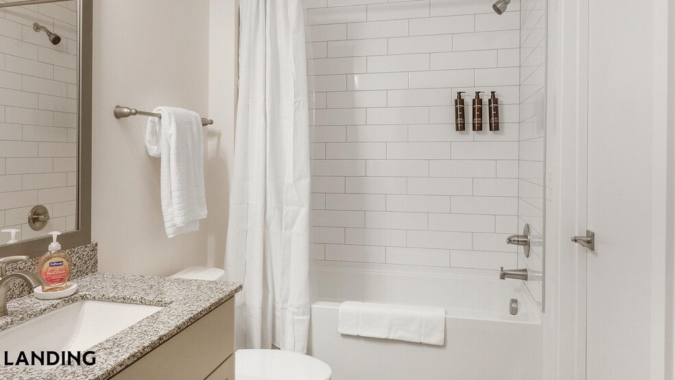 Building Photo - 2110 Birkhall St