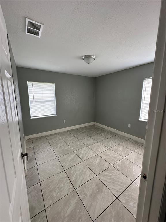 Building Photo - 1112 Martin St