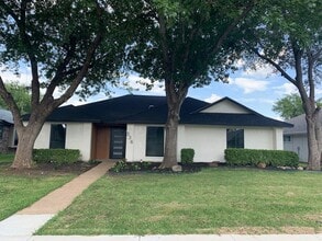 Building Photo - 336 Lakewood Ct
