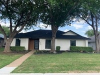 Building Photo - 336 Lakewood Ct