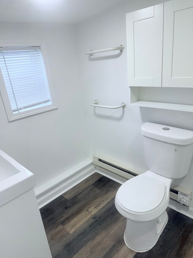 Building Photo - 2016 Neva Dr