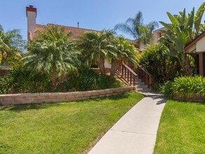 Building Photo - Available February 10th - Remodeled 2 Story, 3 Bedroom Condo