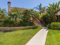 Building Photo - 109 Avenida Las Brisas