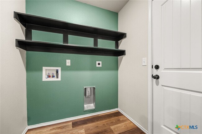 Building Photo - 2668 Belle Hubbard Trl