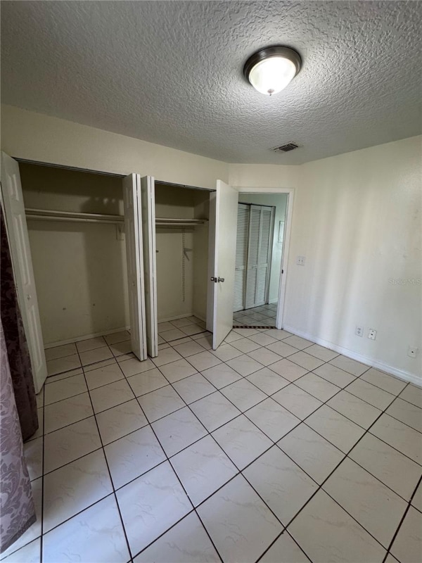 Building Photo - 30 Lago Mesa Way