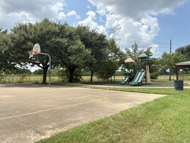 Building Photo - 10314 Autumn Harvest Dr