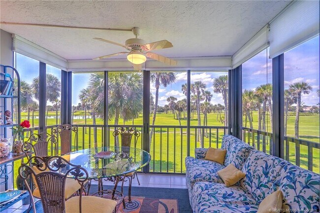 Building Photo - 5564 NE Gulfstream Way