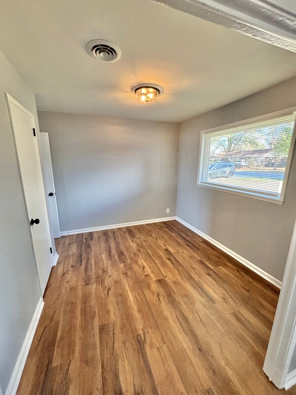 Building Photo - 720 Neal St