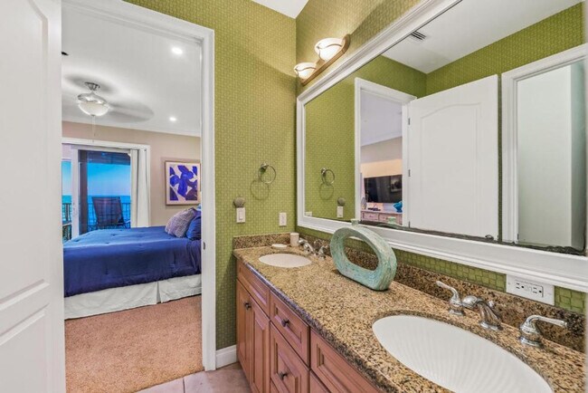 Building Photo - 6426 Gulf Dr