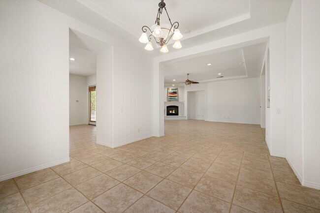Building Photo - 43501 Parkway Esplanade W