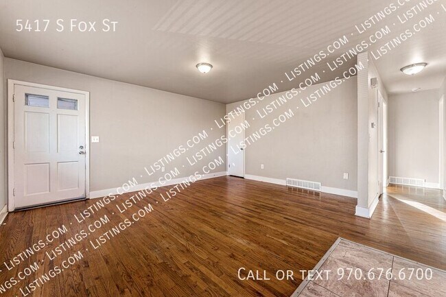 Building Photo - 5417 S Fox St
