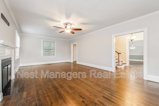 Building Photo - 220 Bradford Ave