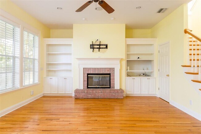 Building Photo - 3309 Home Ct